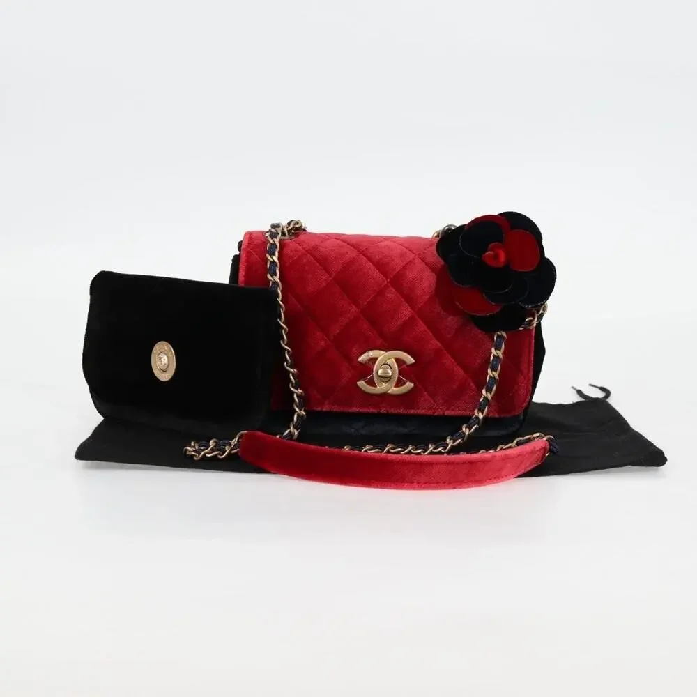 CHANEL height width